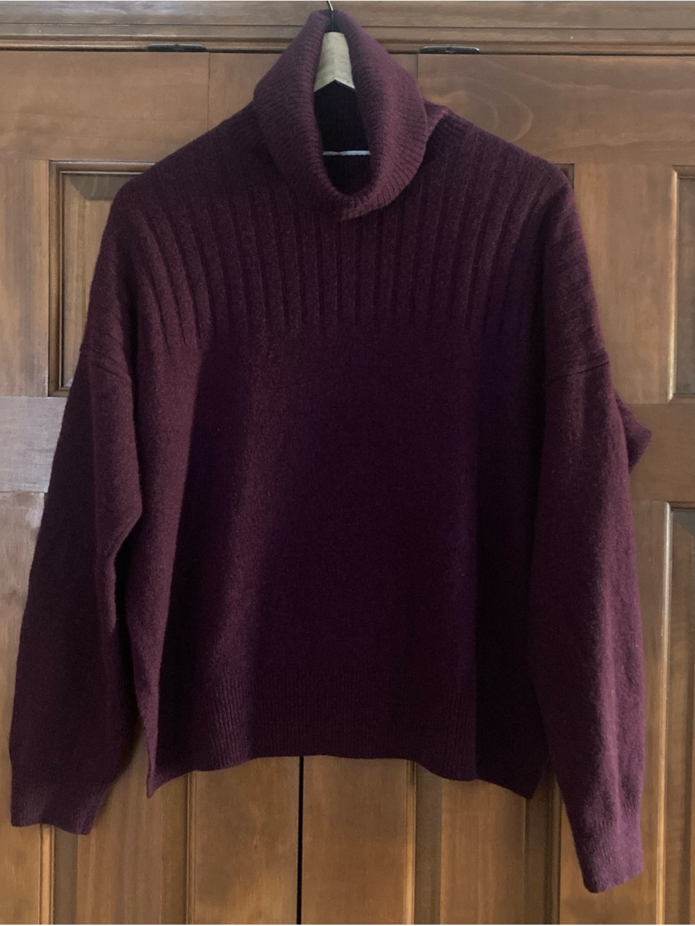 Madewell burgundy boxy wool blend Turtleneck Sweater women’s large